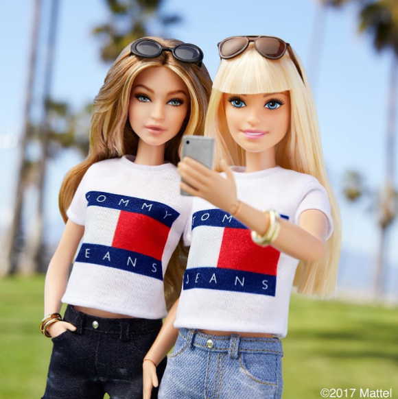 Gigi Hadid a été transformée en poupée Barbie par la marque Mattel. Photo publiée sur Instagram le 8 février 2017