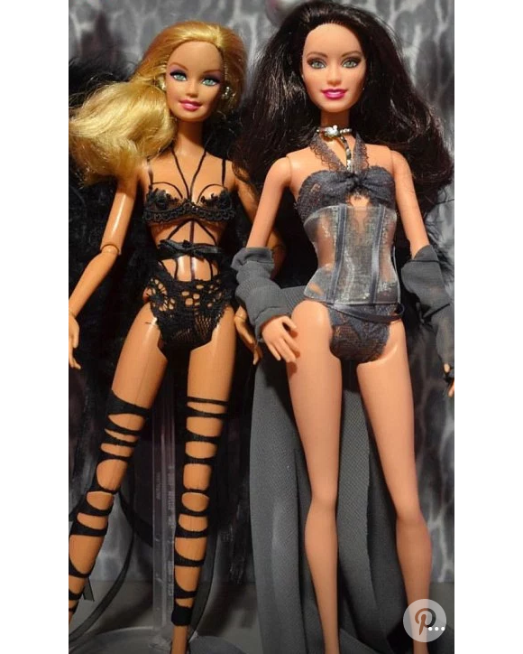 La marque Mattel s'inspire des tenues de Gigi et Bella Hadid lors du défilé Victoria's Secret pour habiller leur poupée Barbie - Décembre 2016