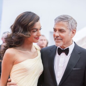 George Clooney et sa femme Amal Alamuddin Clooney (bijoux Cartier) - Montée des marches du film "Money Monster" lors du 69e Festival International du Film de Cannes. Le 12 mai 2016. © Borde-Jacovides-Moreau/Bestimage