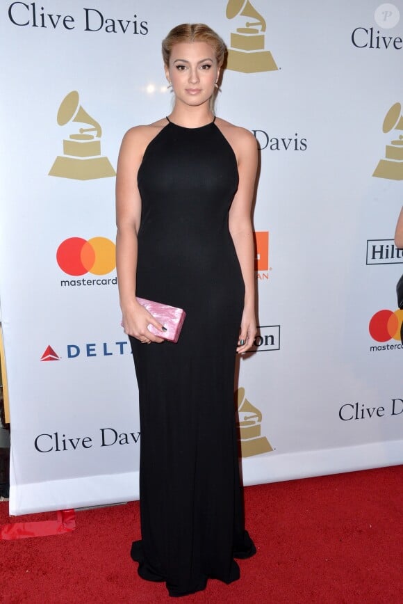 Tori Kelly - Soirée pré-Grammy Awards de la fondation Clive Davis (à l'honneur de Debra Lee, président du conseil et PDG de BET) au Beverly Hilton. Beverly Hills, Los Angeles, le 11 février 2017.