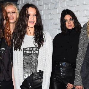 Bella Hadid, Kendall Jenner, Hanne Gaby Odiele, Anna Ewers et les mannequins du défilé Alexander Wang à New York. Le 11 février 2017.