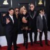 Lady Gagy et le groupe Metallica (Robert Trujillo, Kirk Hammett, James Hetfield et Lars Ulrich) à la 59e édition des Grammy Awards au Microsoft Theater à Los Angeles, le 12 février 2017 © Chris Delmas/Bestimage