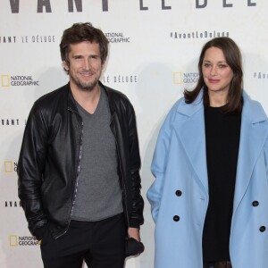 Marion Cotillard enceinte et son compagnon Guillaume Canet - Avant première du documentaire "Before the flood" au théâtre du Chatelet à Paris le 17 octobre 2016. © Cyril Moreau/Bestimage