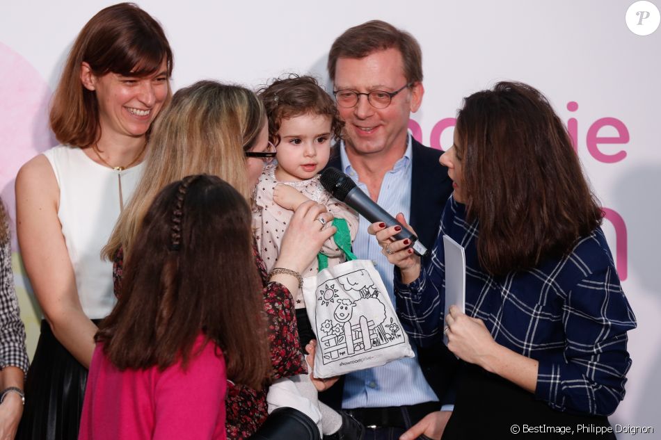 Exclusif Mya Bebe Cadum 17 Faustine Bollaert Election Du Bebe Cadum 17 Lors De La Rigoladerie Cadum La Family Party Engagee A Paris Le 4 Fevrier 1 Purepeople