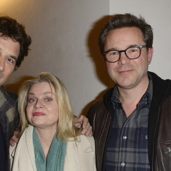 Bruno Madinier, Isabelle Nanty et Guillaume de Tonquedec - Semi-exclusif - Remise du prix de La Fondation Diane & Lucien Barrière 2015 au théâtre Tristan Bernard à Paris, pour la pièce "Je vous écoute" à Paris le 1er février 2016. © Coadic Guirec/Bestimage