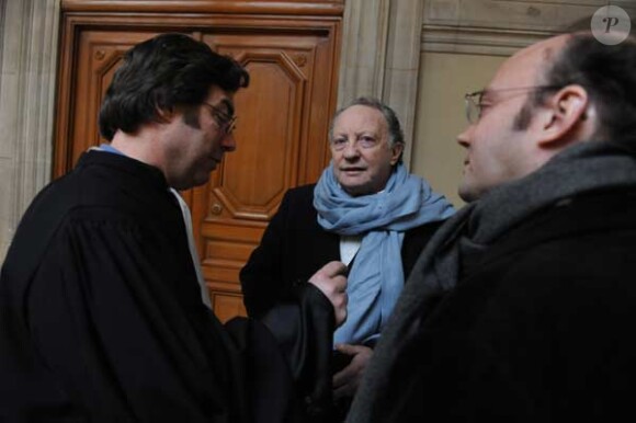 Paul Lederman arrive au tribunal de Paris 2010.