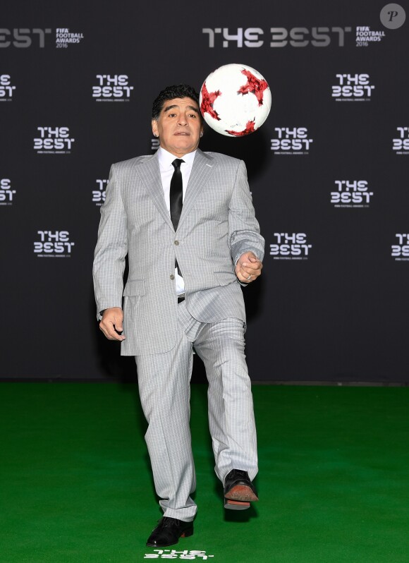 Diego Maradona au photocall des FIFA Football Awards à Zurich le 9 janvier 2017.