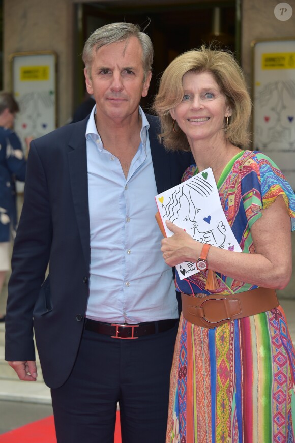 Bernard de la Villardière et sa femme Anne - 22ème Gala "Musique contre l'oubli" au profit d'Amesty International au thêatre des Champs-Elysées à Paris le 28 juin 2016.