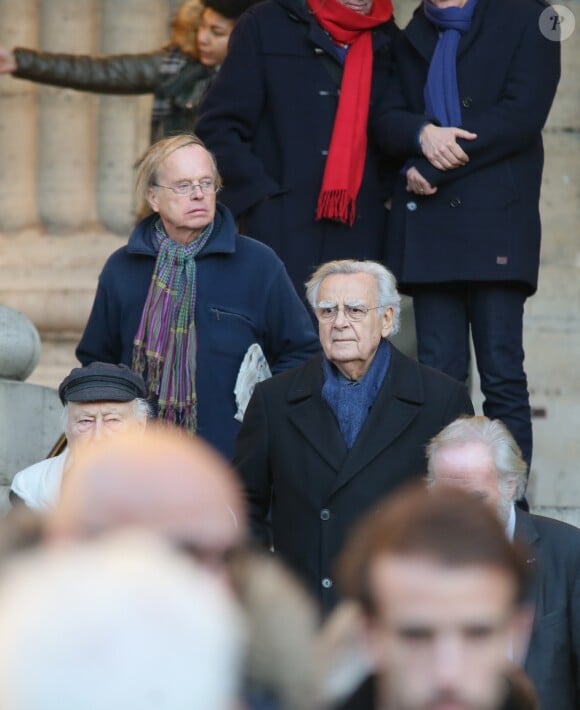 Bernard Pivot - Sorties lors des obsèques de Claude Imbert en l'église Saint-Sulpice à Paris, le 29 novembre 2016.