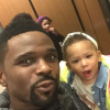 Darius McCrary a publié une photo de lui avec sa petite fille Zoey sur sa page Instagram le 22 février 2017. Sa femme Tammy l'accuse de violences conjugales.