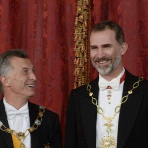 Le roi Felipe VI et la reine Letizia d'Espagne organisaient au palais royal à Madrid, le 22 février 2017, un dîner d'Etat en l'honneur du président argentin Mauricio Macri et sa femme Juliana Awada en visite officielle à Madrid.