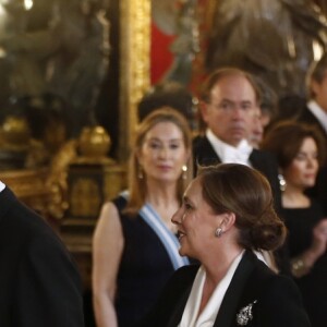 Le roi Felipe VI et la reine Letizia d'Espagne organisaient au palais royal à Madrid, le 22 février 2017, un dîner d'Etat en l'honneur du président argentin Mauricio Macri et sa femme Juliana Awada en visite officielle à Madrid.