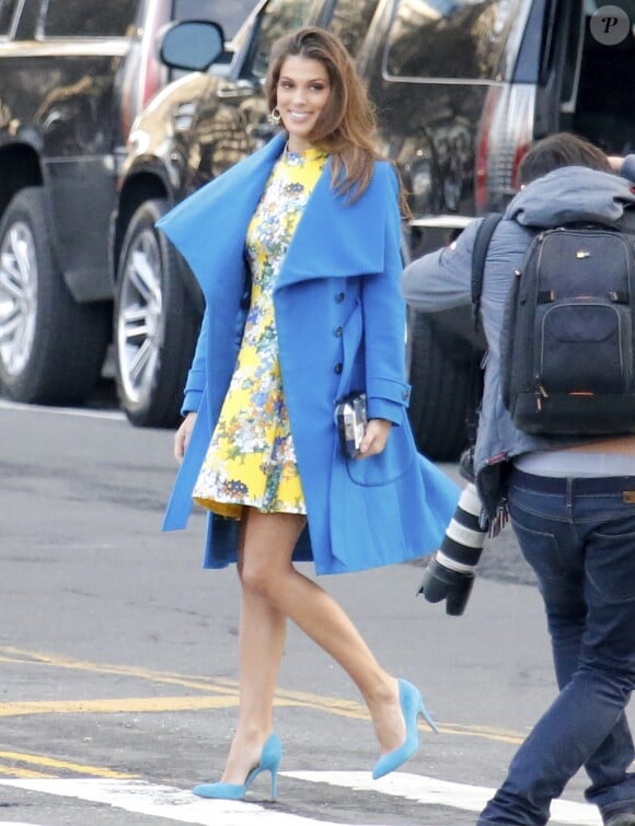 Exclusif - Miss Univers 2016 Iris Mittenaere pose lors d'une séance photo à New York le 8 février 2017.