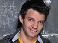 Mickels le gagnant de la Star Academy... suit les pas de Sting !