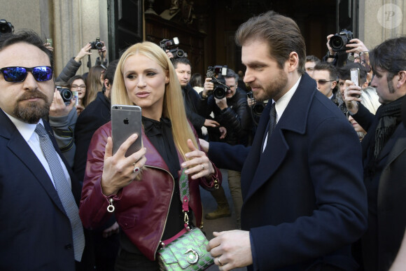 Michelle Hunziker et Tomaso Trussardi au défilé Trussardi à la Fashion Week de Milan le 26 février 2017. © Mario Cartelli/ LaPresse/ABACAPRESS.COM