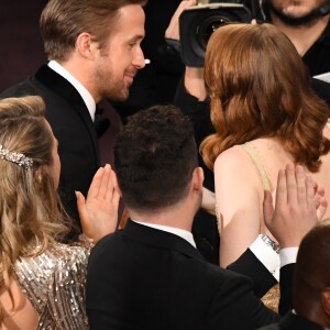 Ryan Gosling avec sa soeur Mandi lors des Oscars au Dolby Theatre, Los Angeles, le 26 février 2017.