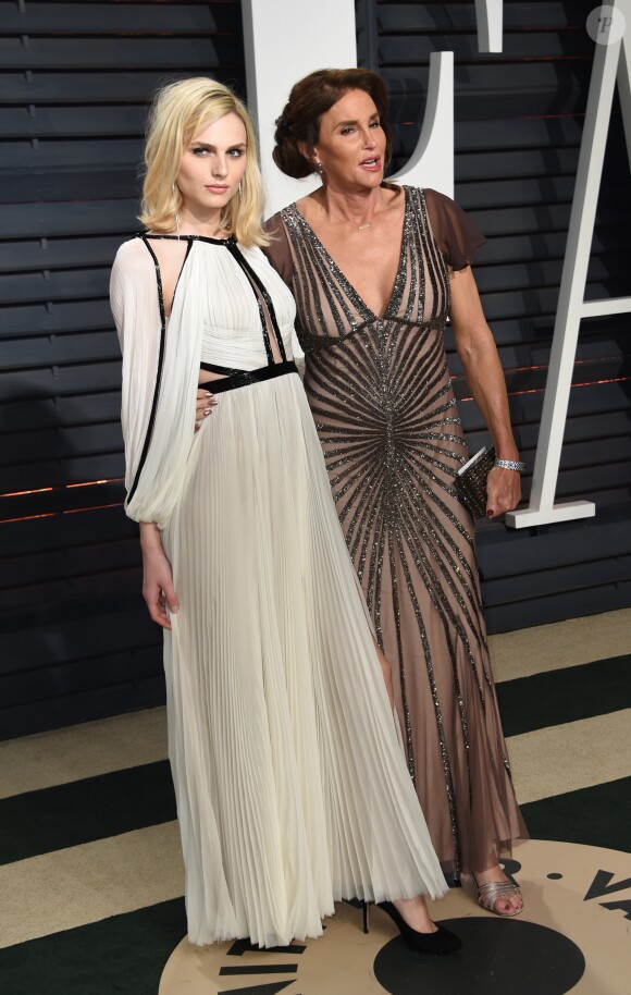 Andreja Pejic et Caitlyn Jenner - Soirée post-Oscars organisée par Vanity Fair au Wallis Annenberg Center for the Performing Arts à Berverly Hills, le 26 février 2017. © Chris Delmas/Bestimage