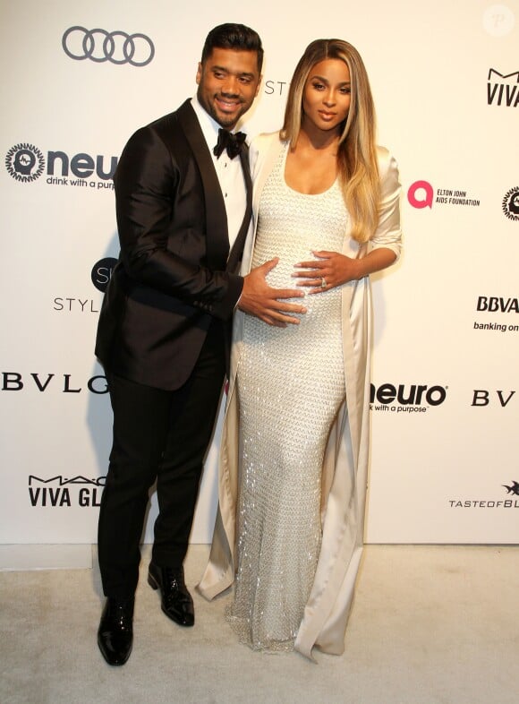 Russell Wilson et sa femme Ciara, enceinte - Soirée Elton John AIDS Foundation 2017 lors de la 89e cérémonie des Oscars à West Hollywood le 26 février 2017.
