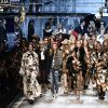 Défilé de mode prêt-à-porter automne-hiver 2017/2018 "Dolce & Gabbana" à Milan, le 26 février 2017.