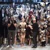 Stefano Gabbana, Dolce Domenico et les mannequins du défilé de mode prêt-à-porter automne-hiver 2017/2018 "Dolce & Gabbana" à Milan, le 26 février 2017.