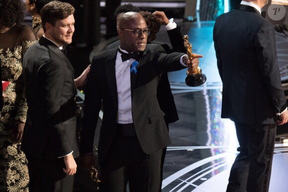 Le réalisateur de Moonlight, Barry Jenkins reçoit l'Oscar - Intérieur - Erreur monumentale aux Oscars: le mauvais gagnant annoncé au Hollywood & Highland Center à Hollywood, le 26 février 2017 ©A.M.P.A.S/Zuma/Bestimage