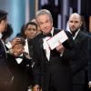 Warren Beatty s'excuse après avoir annoncé par erreur “La La Land” comme ayant gagné l'Oscar du meilleur film, alors que c'était “Moonlight” le bon vainqueur - Intérieur - Erreur monumentale aux Oscars: le mauvais gagnant annoncé au Hollywood & Highland Center à Hollywood, le 26 février 2017 ©A.M.P.A.S/Zuma/Bestimage