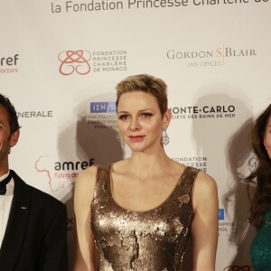 Pierre Frolla, la princesse Charlène de Monaco et Caterina Murino lors de la soirée de gala de l'AMREF Flying Doctors à Monaco le 24 février 2017 © Claudia Albuquerque / Bestimage