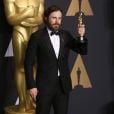 Casey Affleck (Oscar du meilleur acteur pour "Manchester by the Sea") - Pressroom de la 89ème cérémonie des Oscars au Hollywood &amp; Highland Center à Hollywood, le 26 février 2017