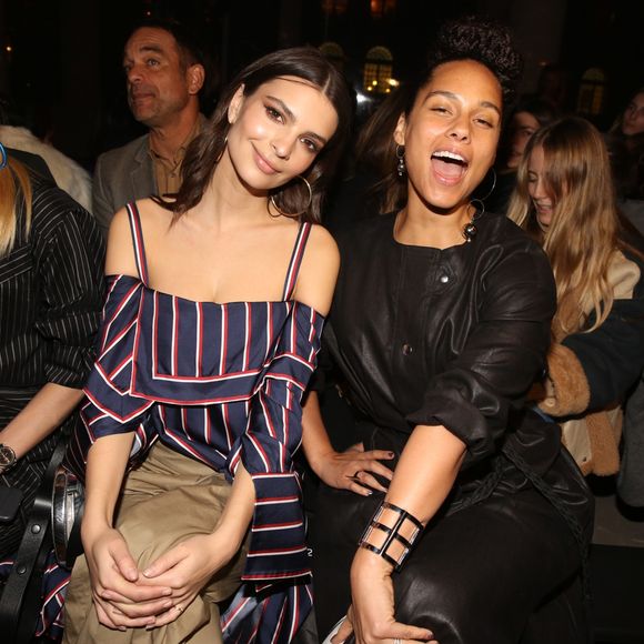 Emily Ratajkowski et Alicia Keys - Défilé Isabel Marant, collection automne-hiver 2017-18 à Paris. Le 2 mars 2017.