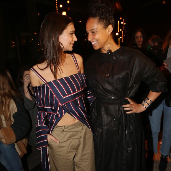 Emily Ratajkowski et Alicia Keys - Défilé Isabel Marant, collection automne-hiver 2017-18 à Paris. Le 2 mars 2017.