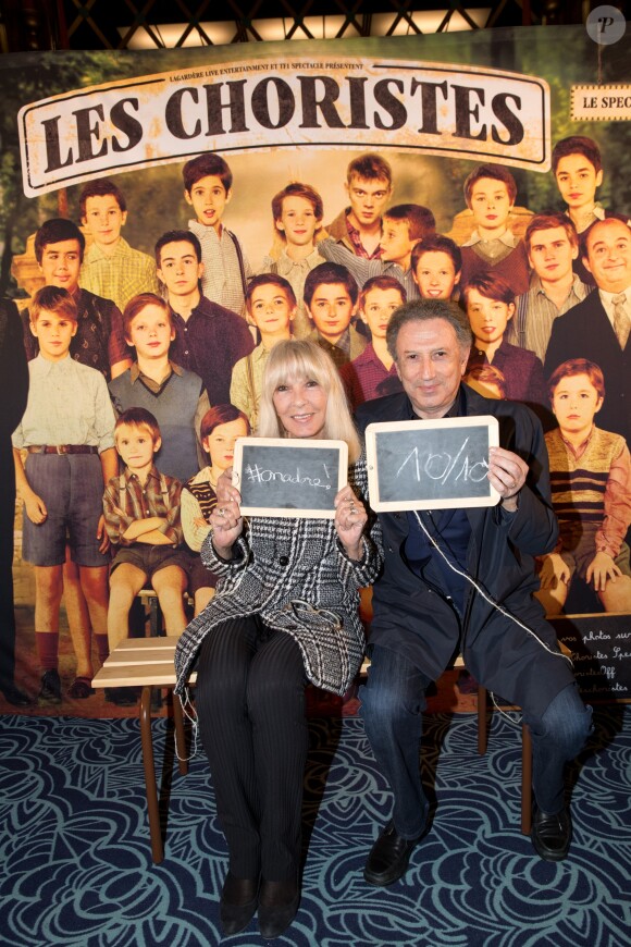 Exclusif - Michel Drucker et sa femme Dany Saval à la générale de la comédie musicale Les Choristes au théâtre des Folies Bergère à Paris, France, le 2 mars 2017.