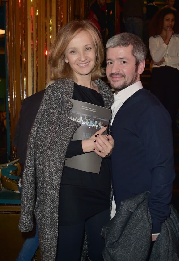 Exclusif - Le chanteur Grégoire et sa femme Eléonore de Galard à la générale de la comédie musicale Les Choristes au théâtre des Folies Bergère à Paris, France, le 2 mars 2017.