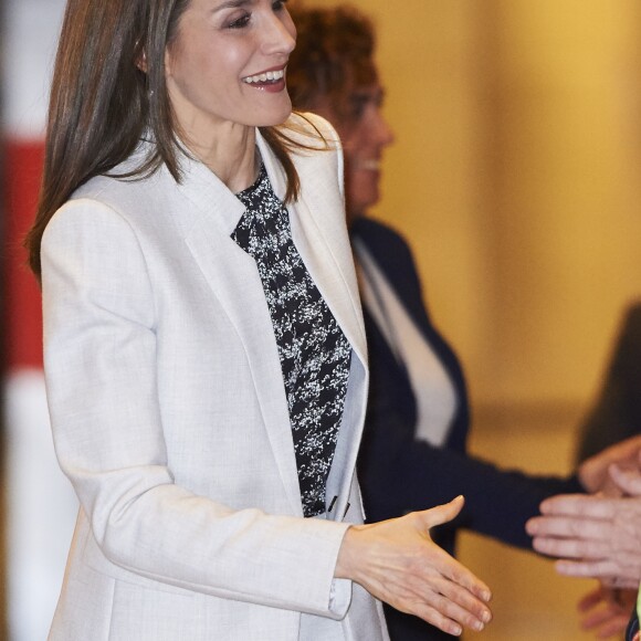 La reine Letizia d'Espagne présidait à la Journée mondiale des maladies rares en Espagne le 2 mars 2017 au musée du Prado à Madrid.