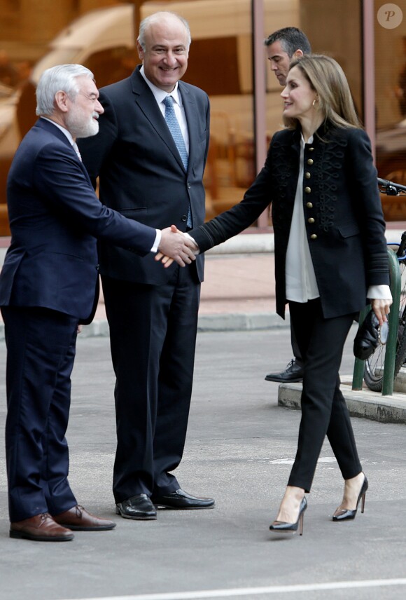 La reine Letizia d'Espagne arrive à la réunion du conseil consultatif de la fondation BBVA à Madrid, Espagne, le 28 février 2017.