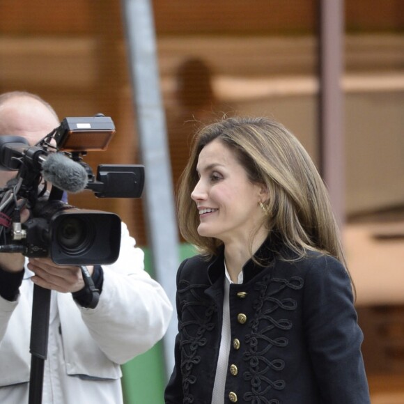 La reine Letizia d'Espagne arrive à la réunion du conseil consultatif de la fondation BBVA à Madrid, Espagne, le 28 février 2017.