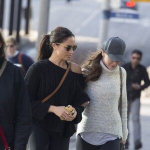 Exclusif- Meghan Markle était de retour à Toronto, le 23 février 2017, prête à reprendre le tournage de la série Suits après de longues semaines avec le prince Harry à Londres.