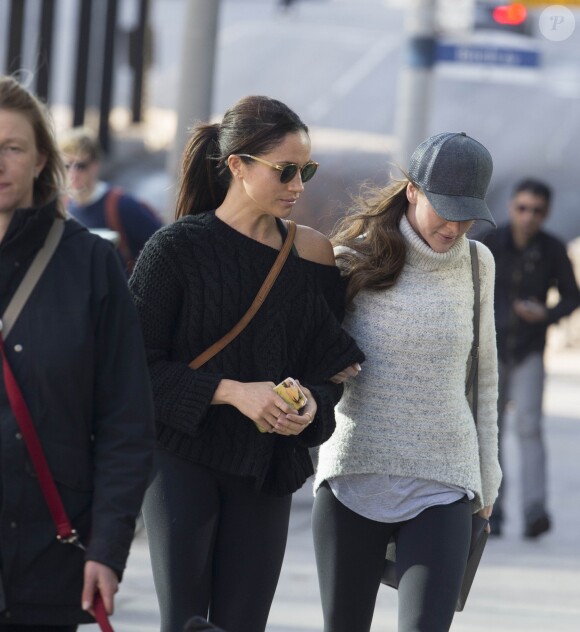 Exclusif- Meghan Markle était de retour à Toronto, le 23 février 2017, prête à reprendre le tournage de la série Suits après de longues semaines avec le prince Harry à Londres.