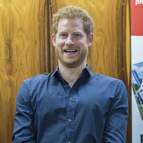 Le prince Harry au centre civique de Gateshead pour un colloque du projet Walking With the Wounded le 21 février 2017.