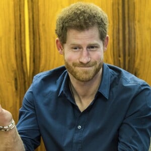 Le prince Harry au centre civique de Gateshead pour un colloque du projet Walking With the Wounded le 21 février 2017.