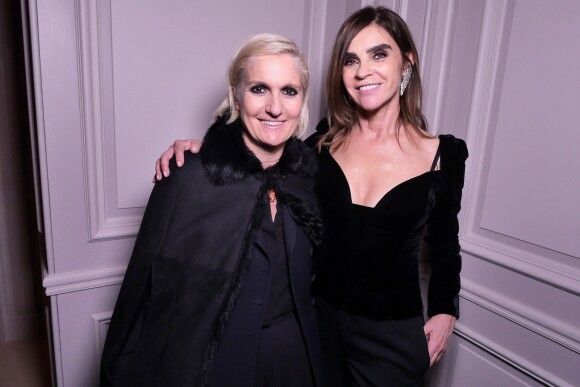 Maria Grazia Chiuri (Christian Dior) et Carine Roitfeld - Soirée de sortie du n°10 de CR Fashion Book et du partenariat du magazine et Hearst Magazine Digital Media au George V. Paris, le 4 mars 2017.