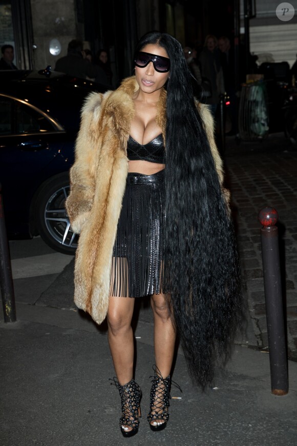 Nicki Minaj arrive au restaurant Lapérouse pour assister au dîner de V Magazine. Paris, le 7 mars 2017. © Cyril Moreau/Bestimage