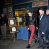 Gigi Hadid quitte le restaurant Lapérouse à l'issue du dîner de V Magazine. Paris, le 7 mars 2017. © Cyril Moreau/Bestimage