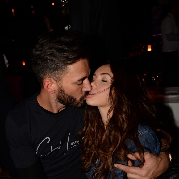 Exclusif - Nabilla Benattia et son compagnon Thomas Vergara au restaurant "la Gioia" puis à la soirée U Turn au VIP ROOM à Paris le 9 mars 2017. Ils ont rencontré Jean-Vincent Placé. © Rachid Bellak / Bestimage