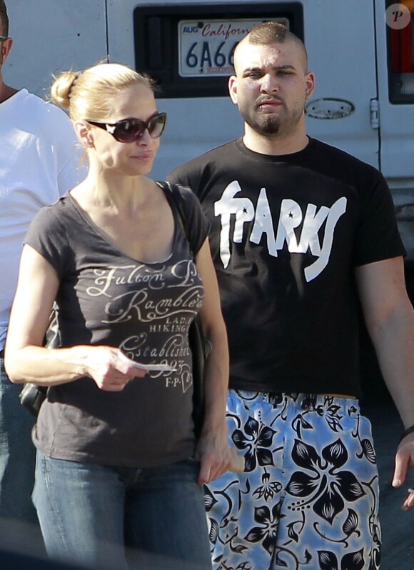 Exclusif - Weston Cage avec sa mère Christina Fulton le 7 septembre 2011 à West Hollywood.