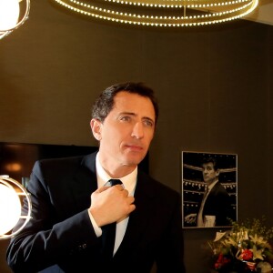 Exclusif - Gad Elmaleh dans la loge après le spectacle de Gad Elmaleh "Oh My Gad" au "Carnegie Hall" à New York City, New York, Etats-Unis, le 11 février 2017. © Domique Jacovides/Bestimage