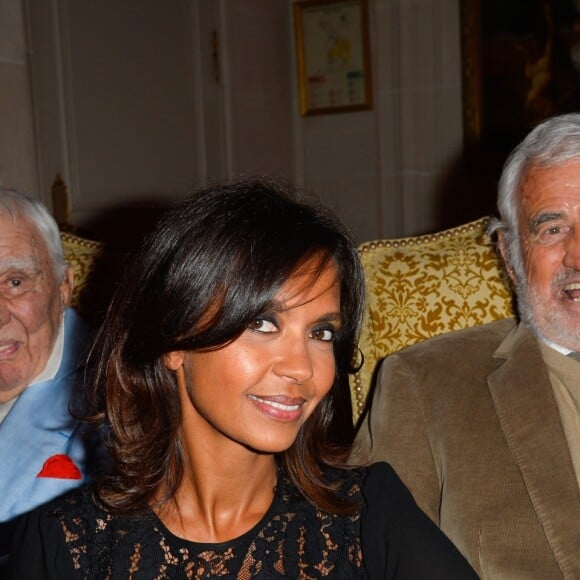 Charles Gérard, Karine Le Marchand et Jean-Paul Belmondo - Dîner de gala de la première édition des prix "les Stéthos d'Or" en faveur de la Fondation pour la recherche en physiologie dont le docteur Frédéric Saldmann est le directeur scientifique à l'hôtel George V à Paris le 13 mars 2017. © Coadic Guirec/Bestimage