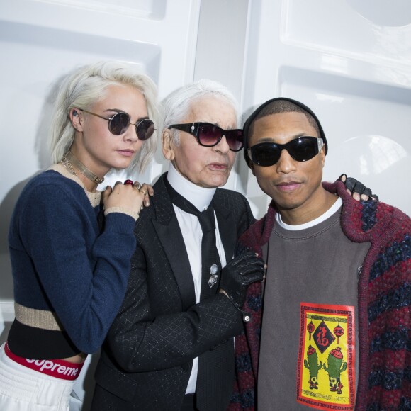 Cara Delevingne, Karl Lagerfeld et Pharrell Williams - Défilé de mode prêt-à-porter automne-hiver 2017/2018 "Chanel" au Grand Palais à Paris le 7 mars 2017. © Olivier Borde / Bestimage