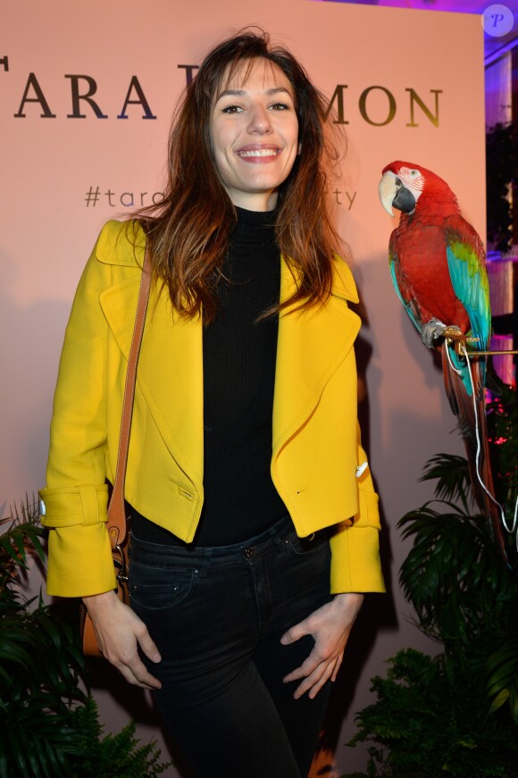 Doria Tillier - Soirée de réouverture de la boutique "Tara Jarmon" sur les Champs-Élysées à Paris, le 16 mars 2017. © Coadic Guirec/Bestimage