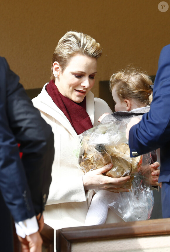 La princesse Charlène de Monaco et sa fille la princesse Gabriella de Monaco - 7ème édition du tournoi de rugby Sainte-Dévote au Stade Louis II à Monaco, le 18 mars 2017. © Claudia Albuquerque/Bestimage