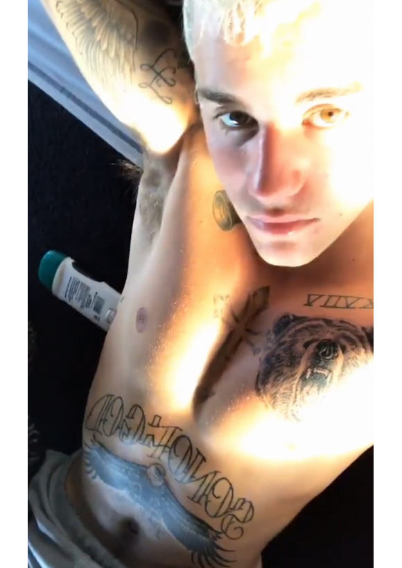 Justin Bieber dévoile son nouveau tatouage sur les réseaux sociaux - Image extraite d'une Story publiée sur sa page Instagram le 20 mars 2017
